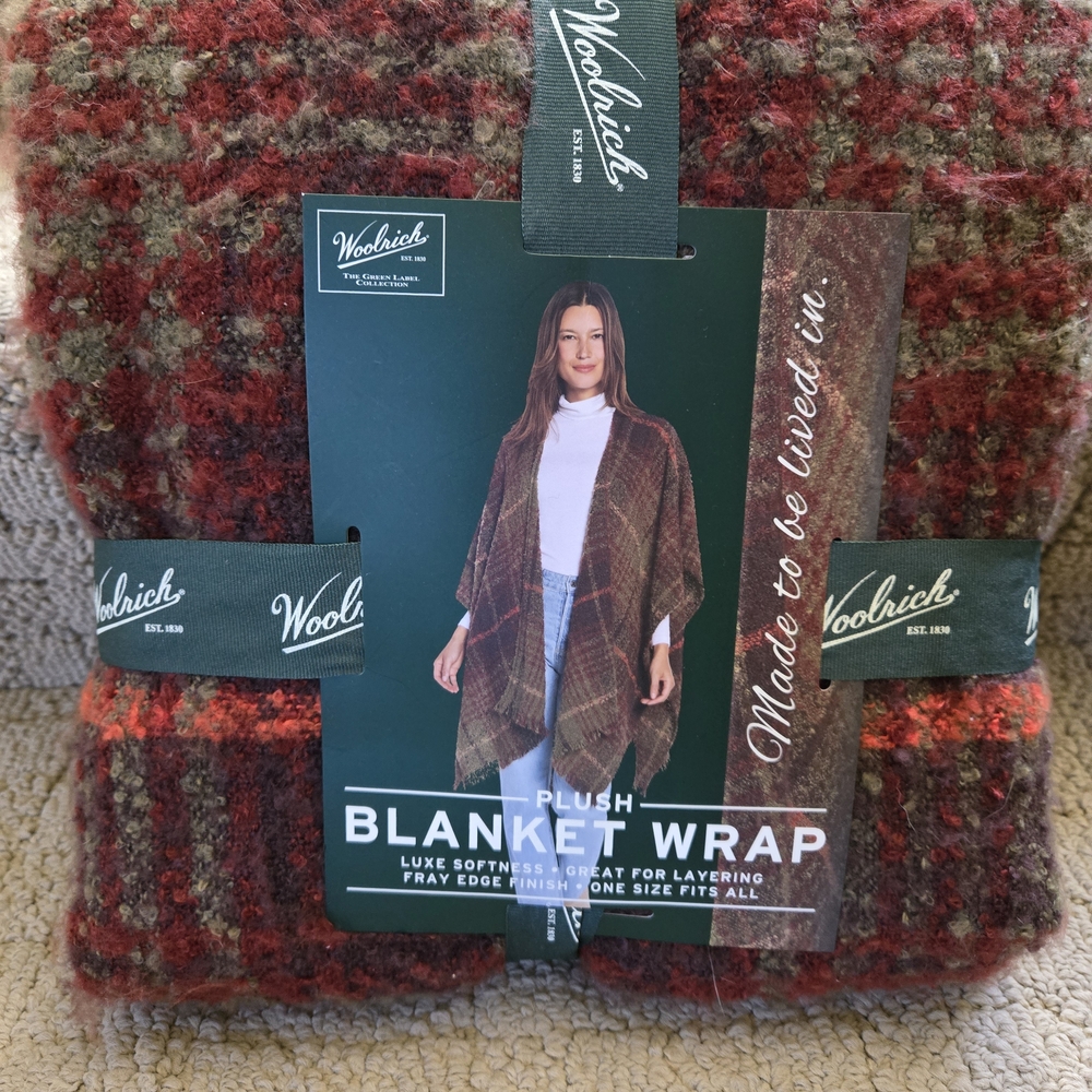 Woolrich Plaid Blanket Wrap in Red and Green